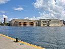 cartagena-women-boat-1104-29